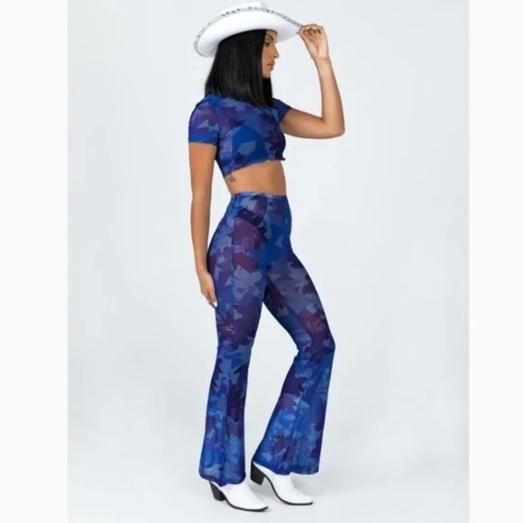 Princess Polly Cosmic Dancer Sheer Flared Bell Pants size 6 - Picture 3 of 8